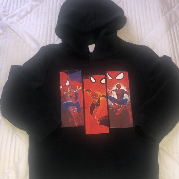 Marvel Spider-Man￼ Boys Pull over Sweatshirt￼ Long sleeve hooded size 5T. Movie - Picture 4 of 10